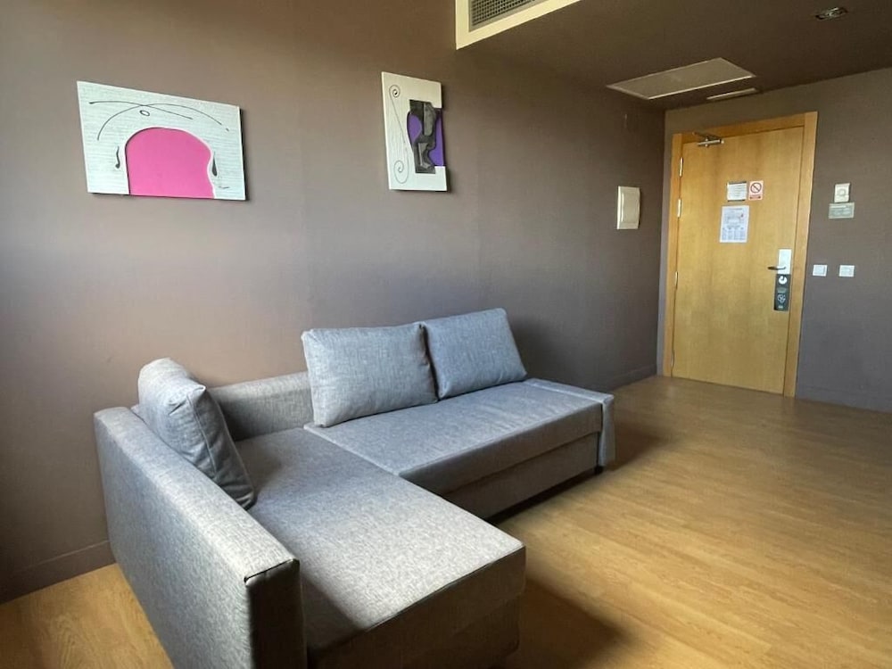 B&B HOTEL Miranda de Ebro 31/39