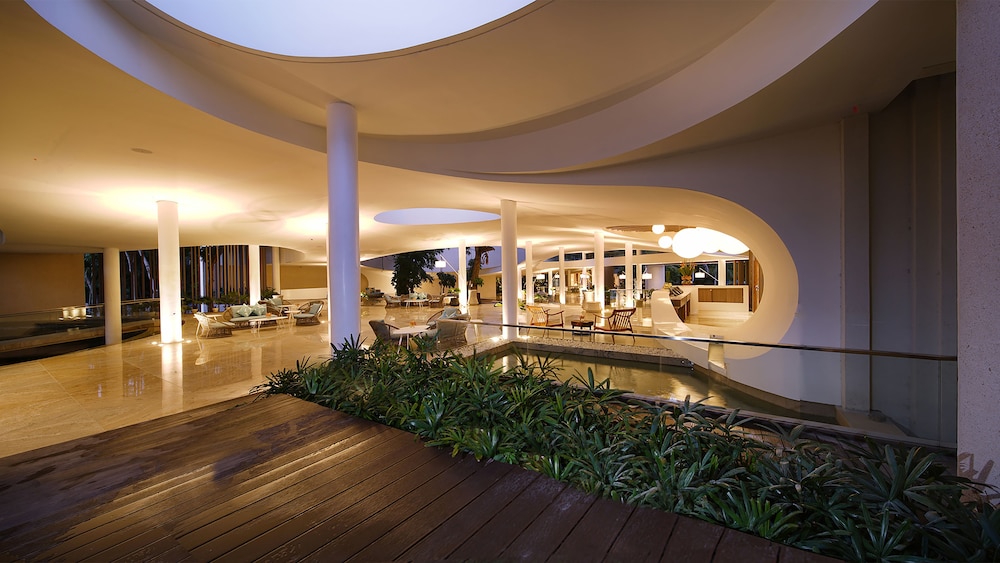 Tambuli Seaside Resort and Spa 7/35