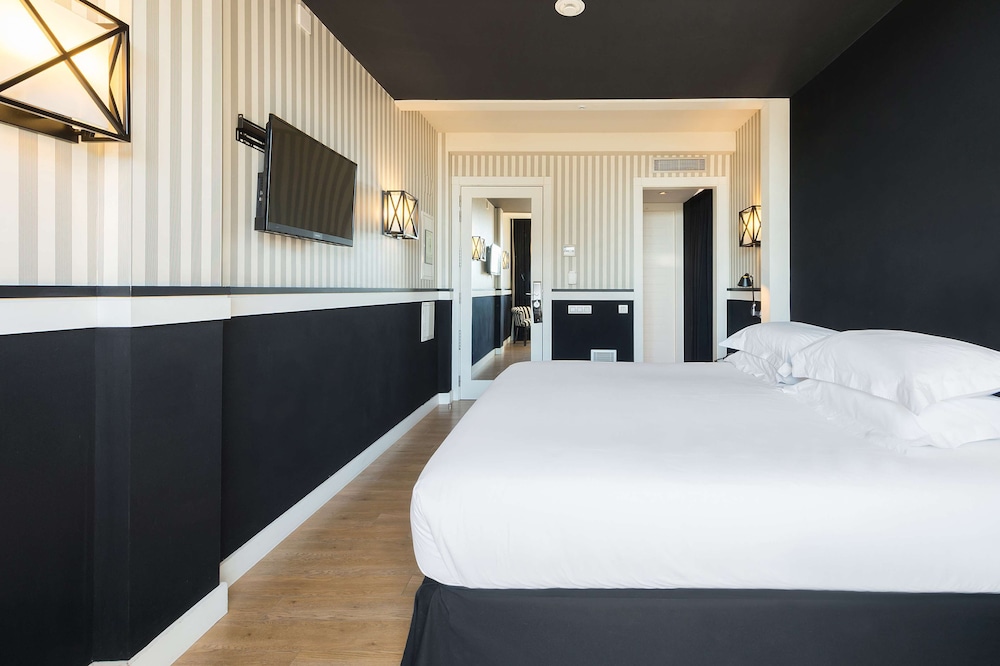 EUROPARK HOTEL 15/71