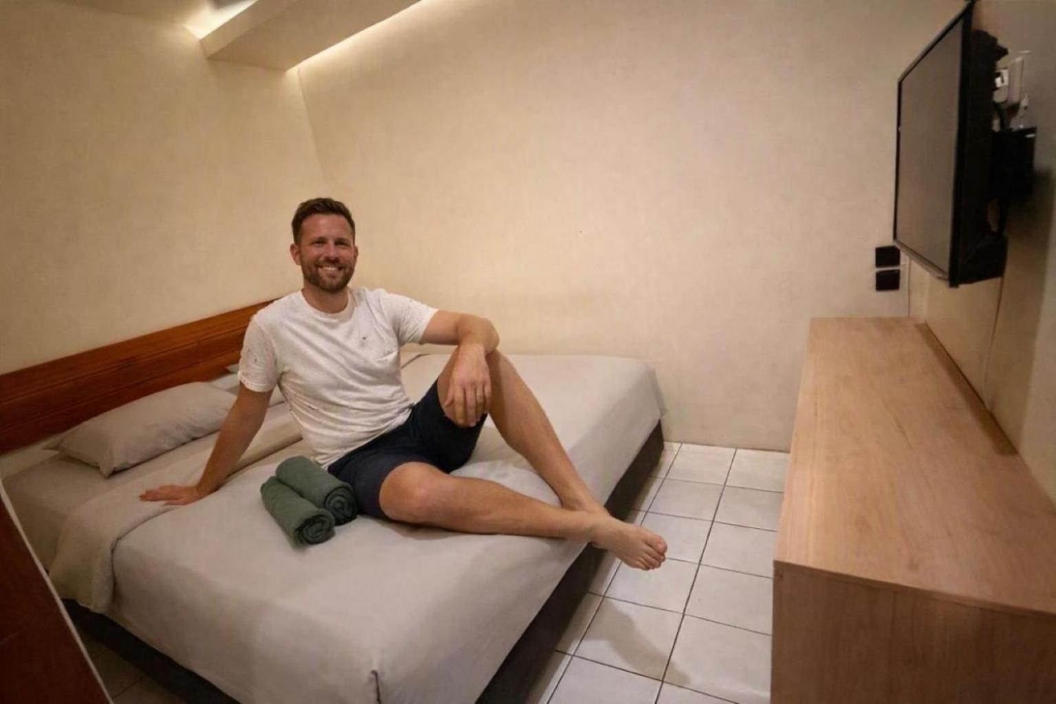 Buton Backpaker Lodge - Hostel 26/60