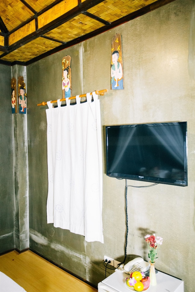 Buri Gallery House and Resort 7/50