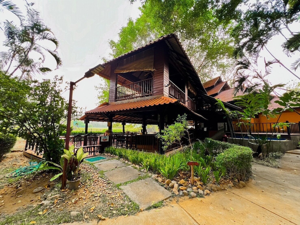 Pai Hotsprings Spa Resort 5/49