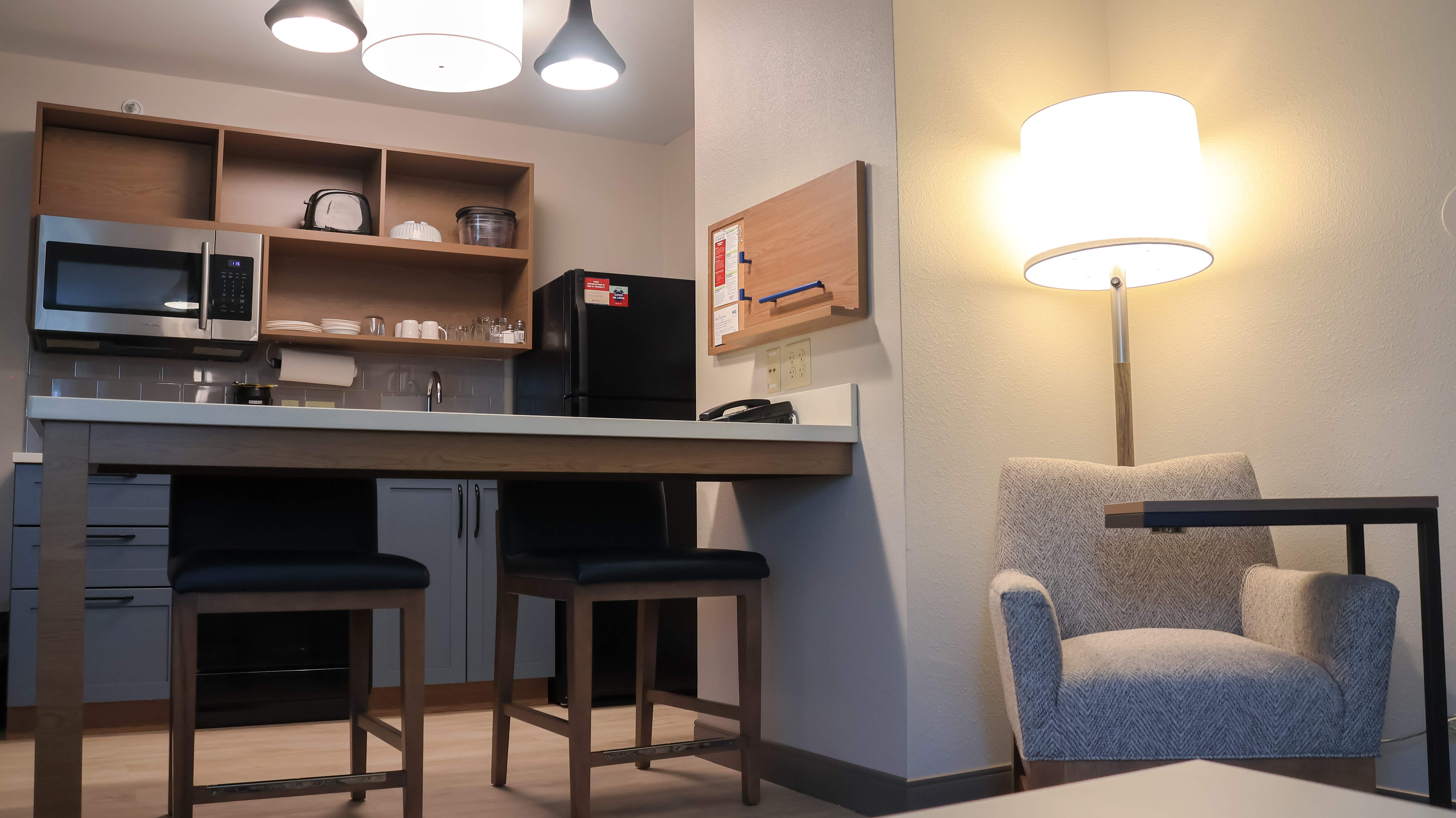 Candlewood Suites Peoria At Grand Prairie 37/50