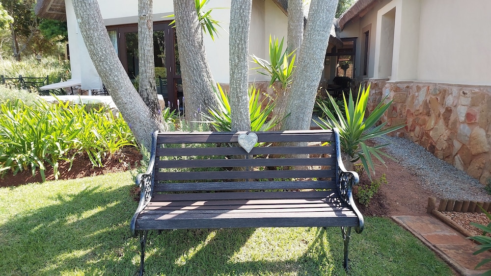 Paradise Cove Country House 40/47