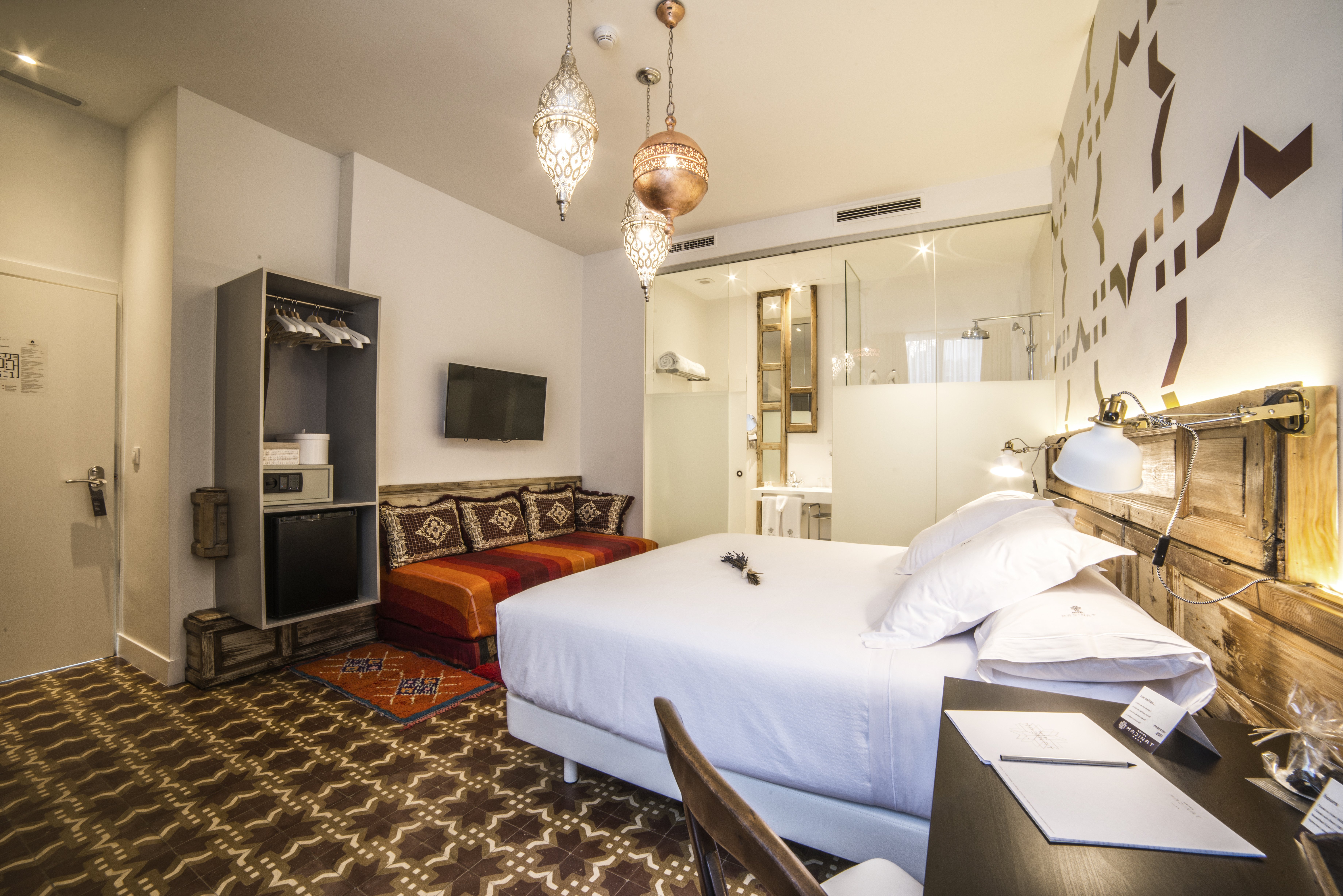 Hotel Madinat 37/73