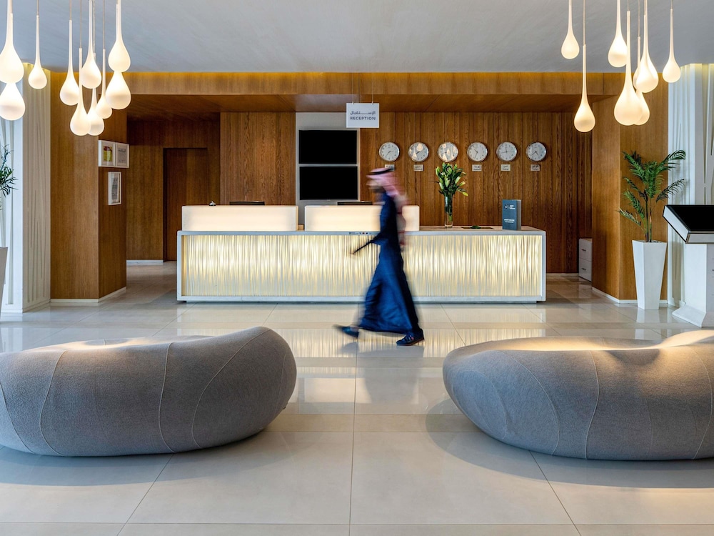 نوفوتيل جدة(Novotel Jeddah Tahlia) 9/75
