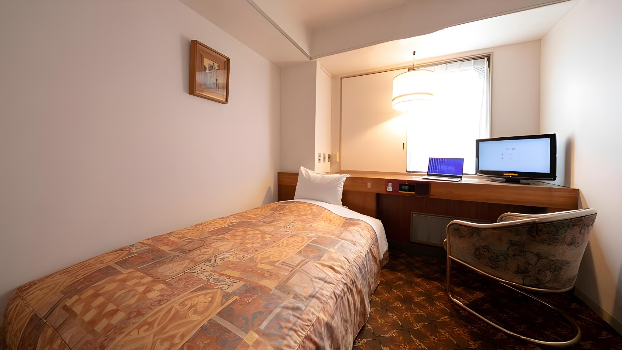 Semi Room, Standard, Semi Double Bed