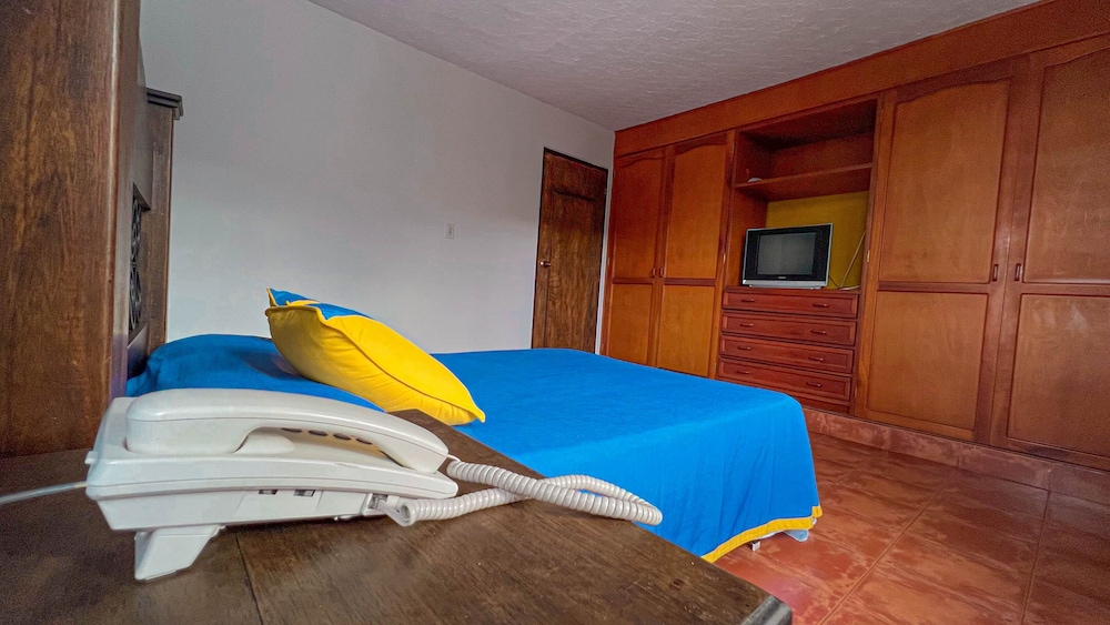 Hotel El Molino Dapa Cali 13/49
