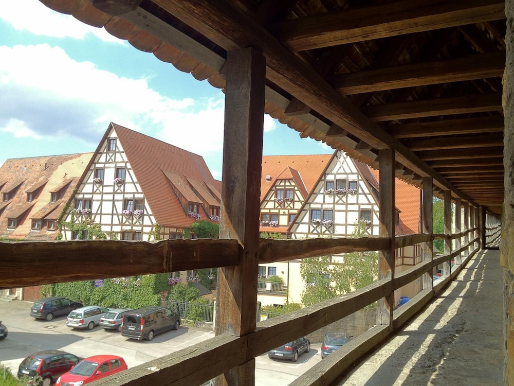 Prinzhotel Rothenburg 5/50