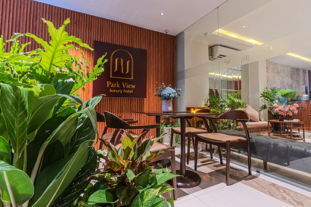 Park View Luxury Hotel 28/48