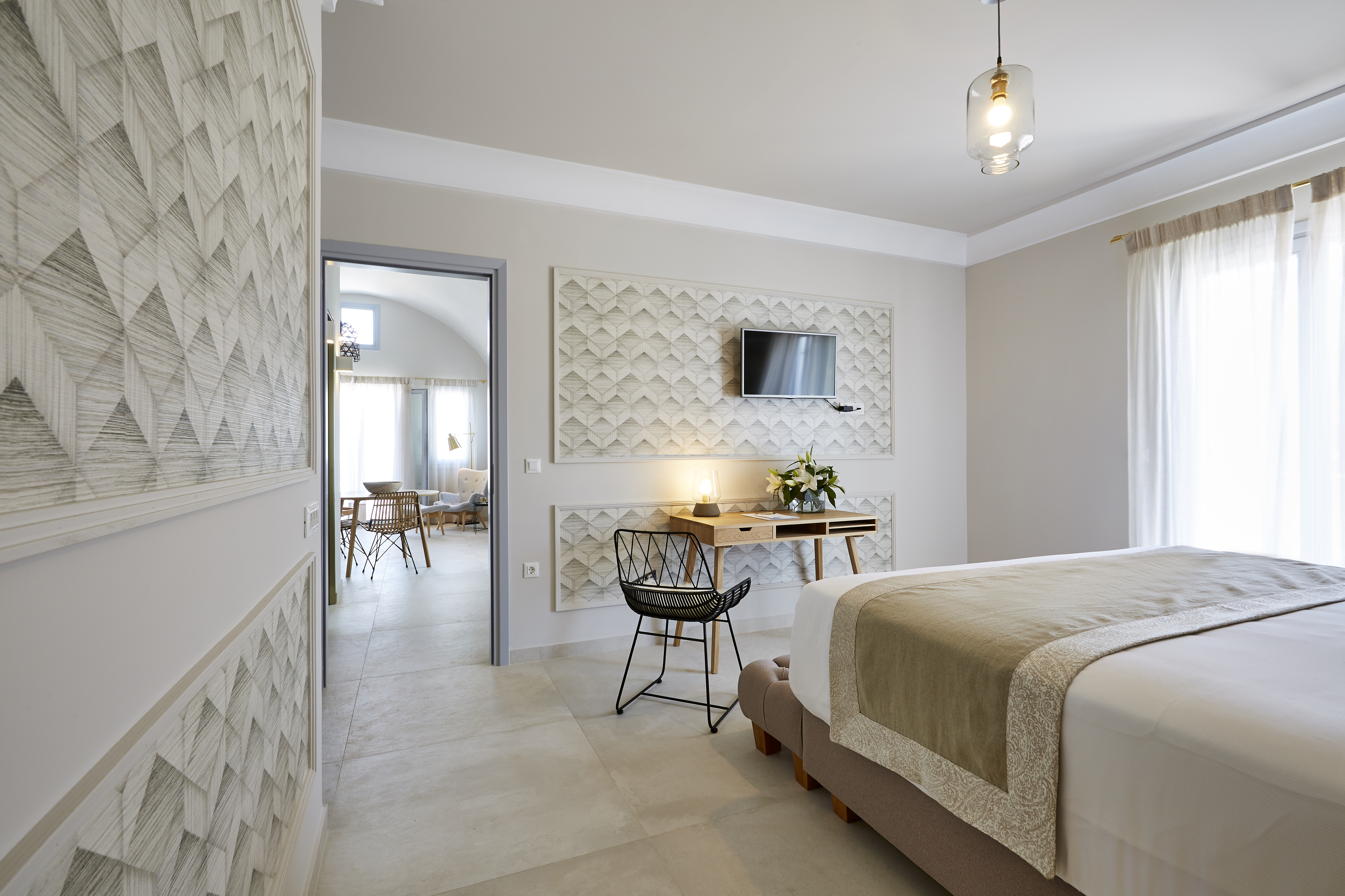 Elegant, Private Pool, Jetted Tub