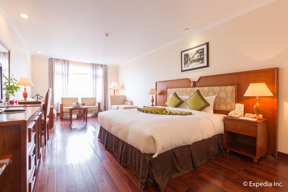 First Hotel 30/71
