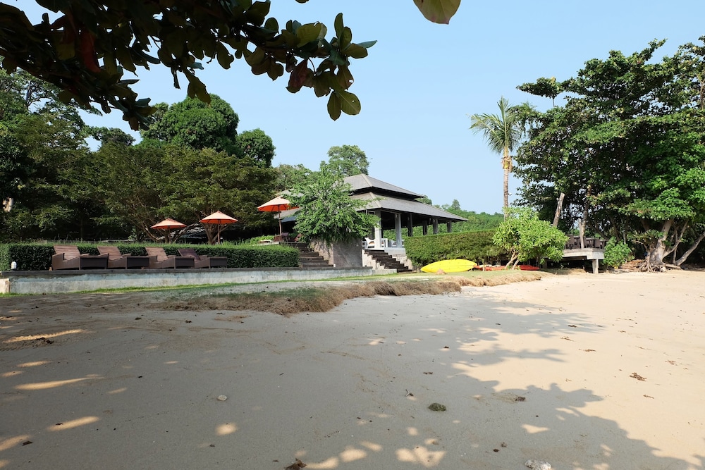Plub Pla Koh Mak Retreat 43/68