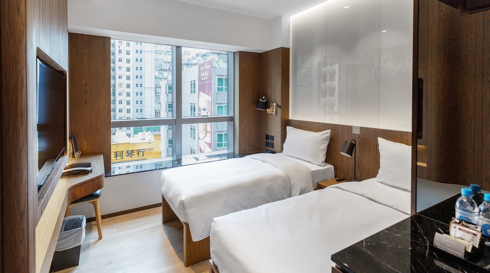 SUPERIOR, TWIN BEDS