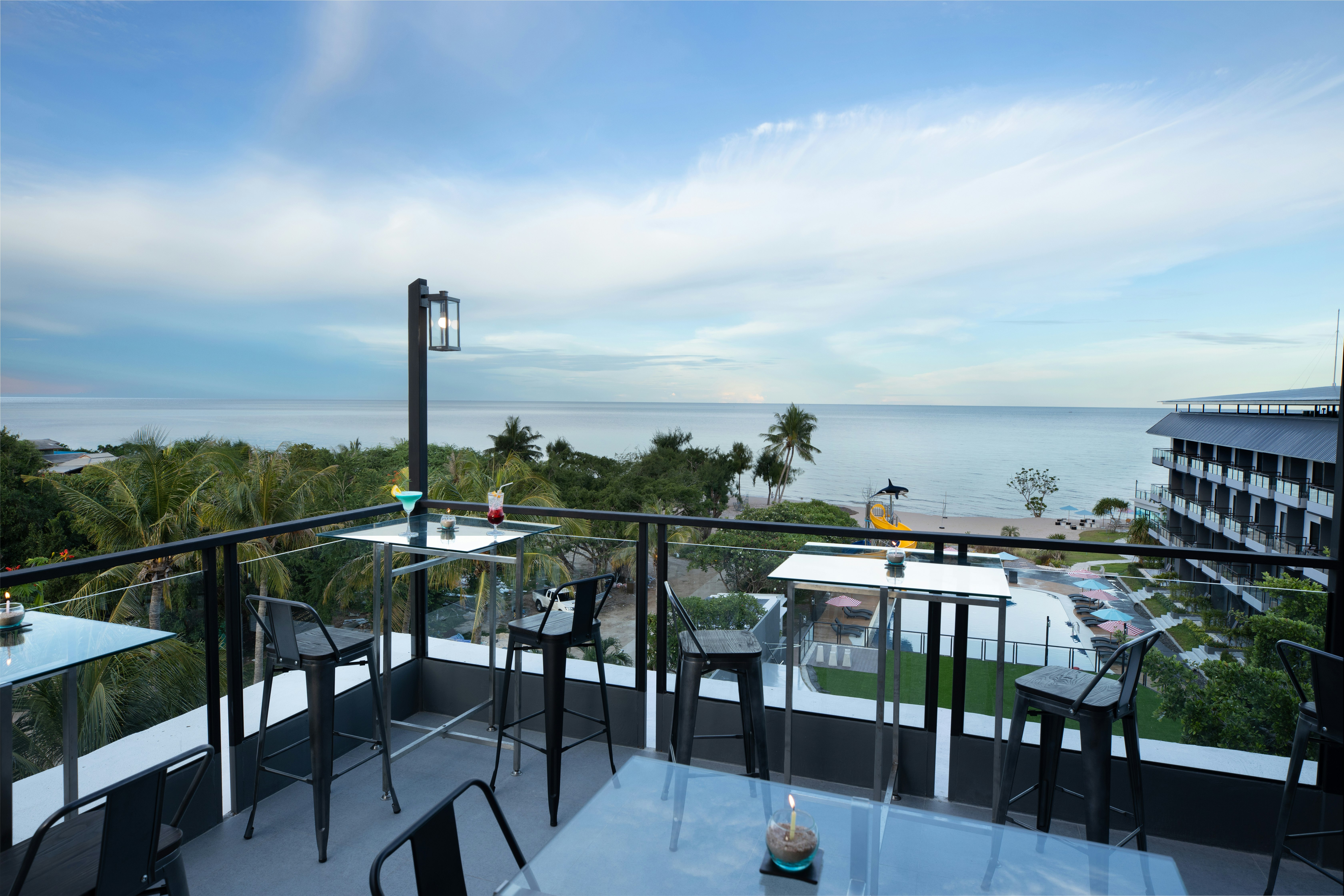 Centara Life Cha-Am Beach Resort Hua Hin 9/74