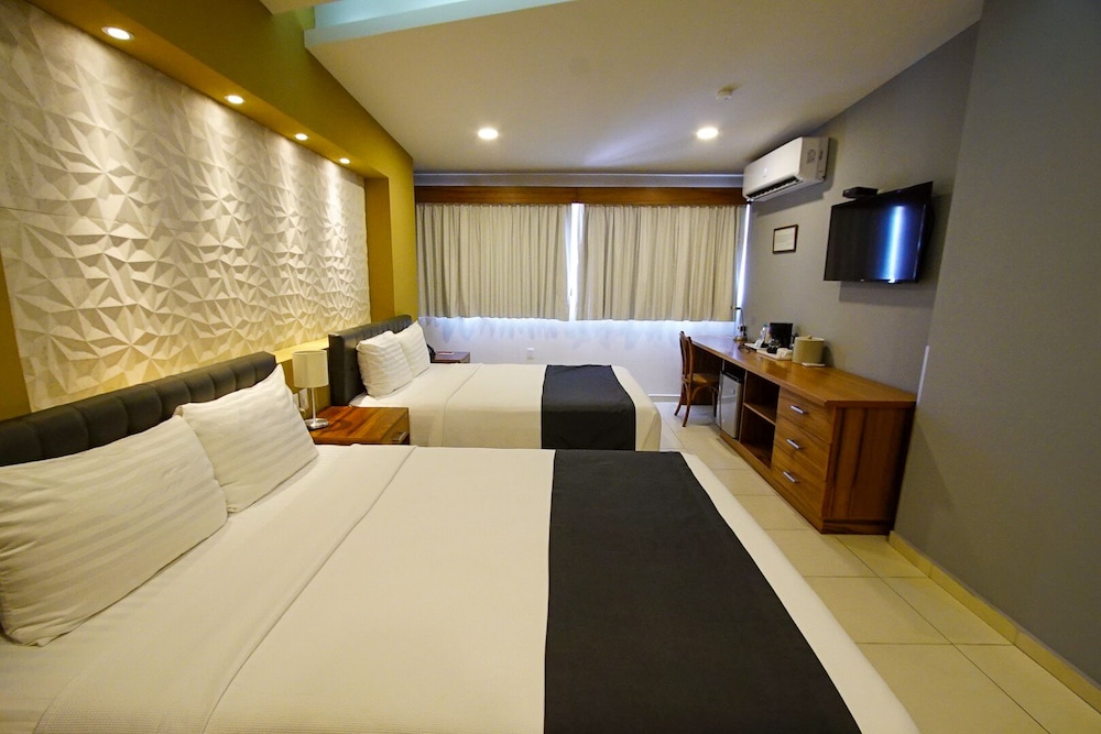 Hotel & Suites Clipperton 13/66