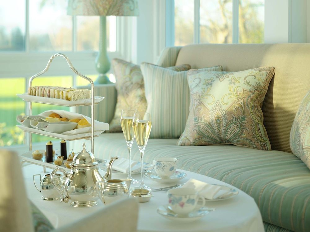 Coworth Park Dorchester Collection 32/77