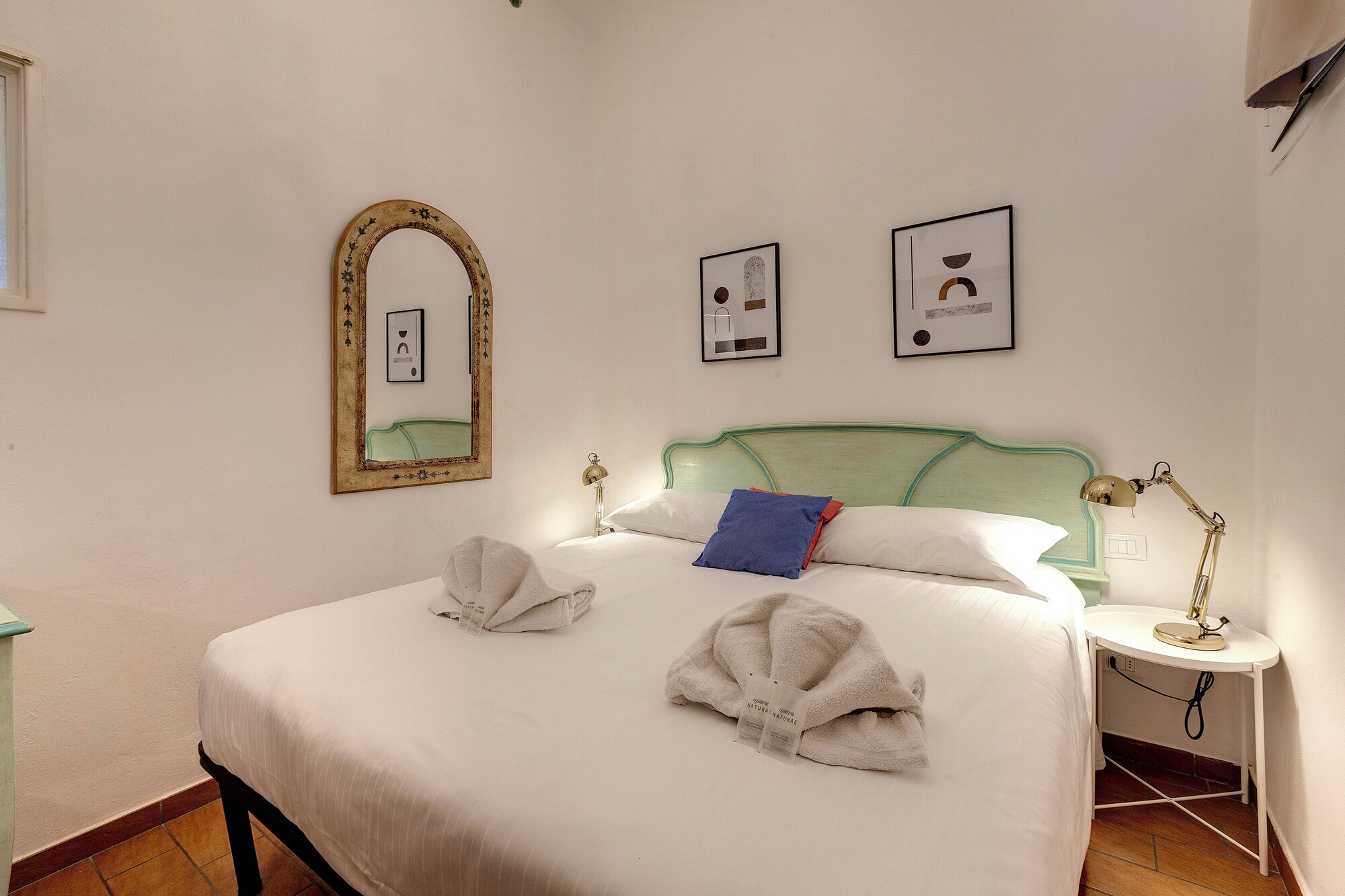 3 Bedrooms, Apartment, 1 Single and 2 Queen Beds, Terrace