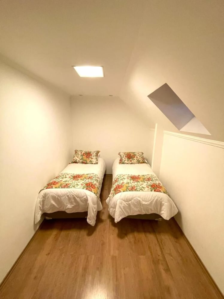 Pousada Moderna 34/60