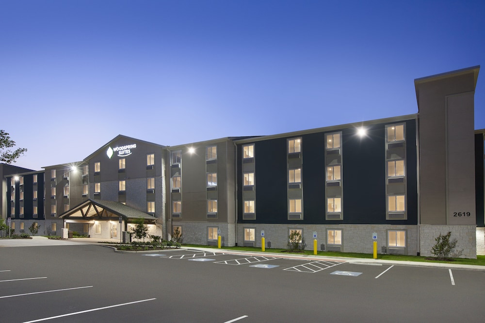 WoodSpring Suites San Antonio Stone Oak 4/42