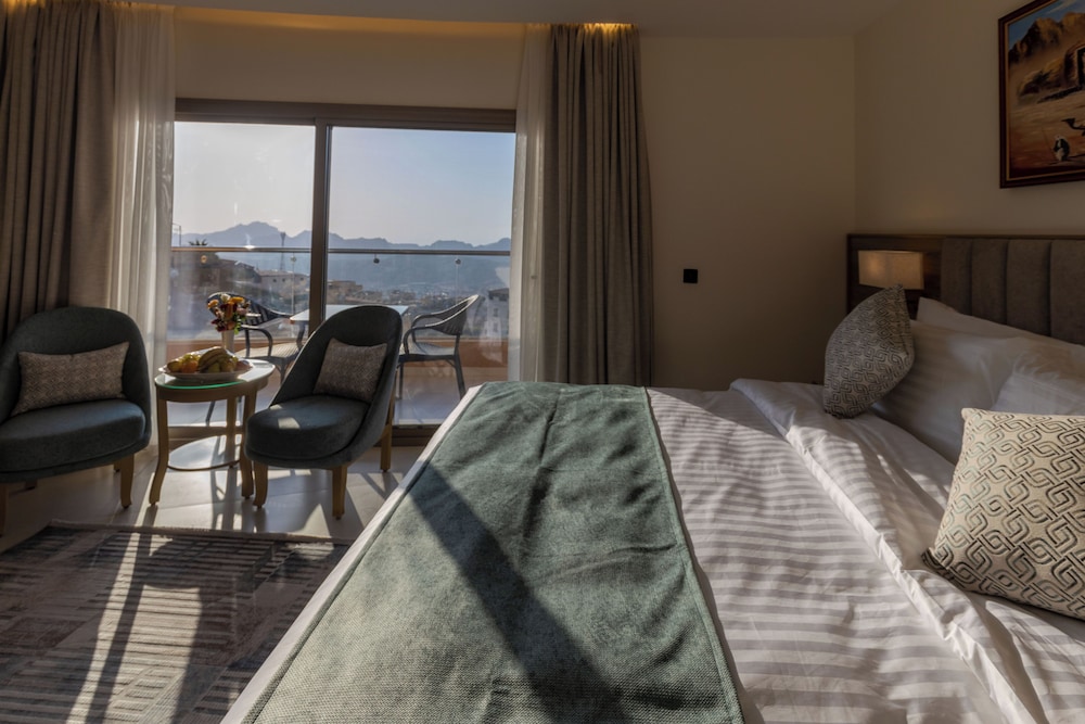 Petra Legacy Luxury Hotel 34/50