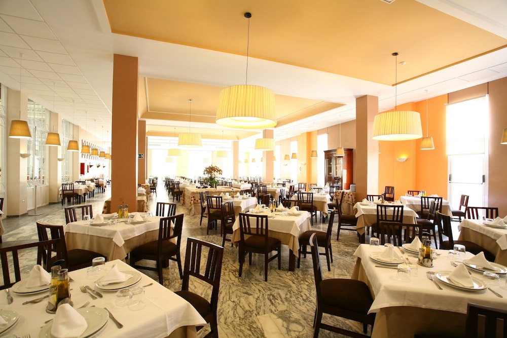 Gran Hotel Aqualange 50/61