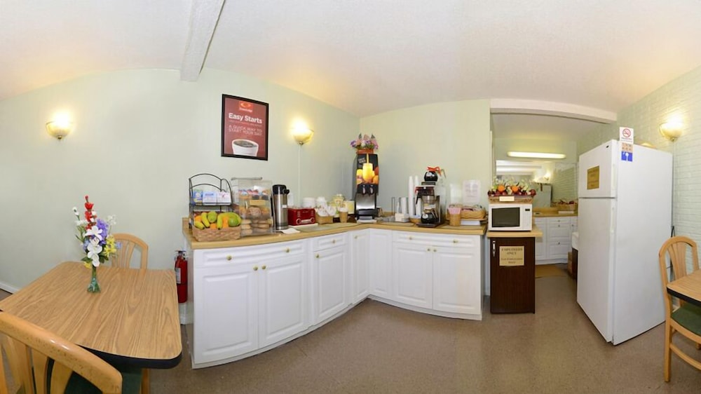 Motel6 Summerville, SC – Charleston 10/39