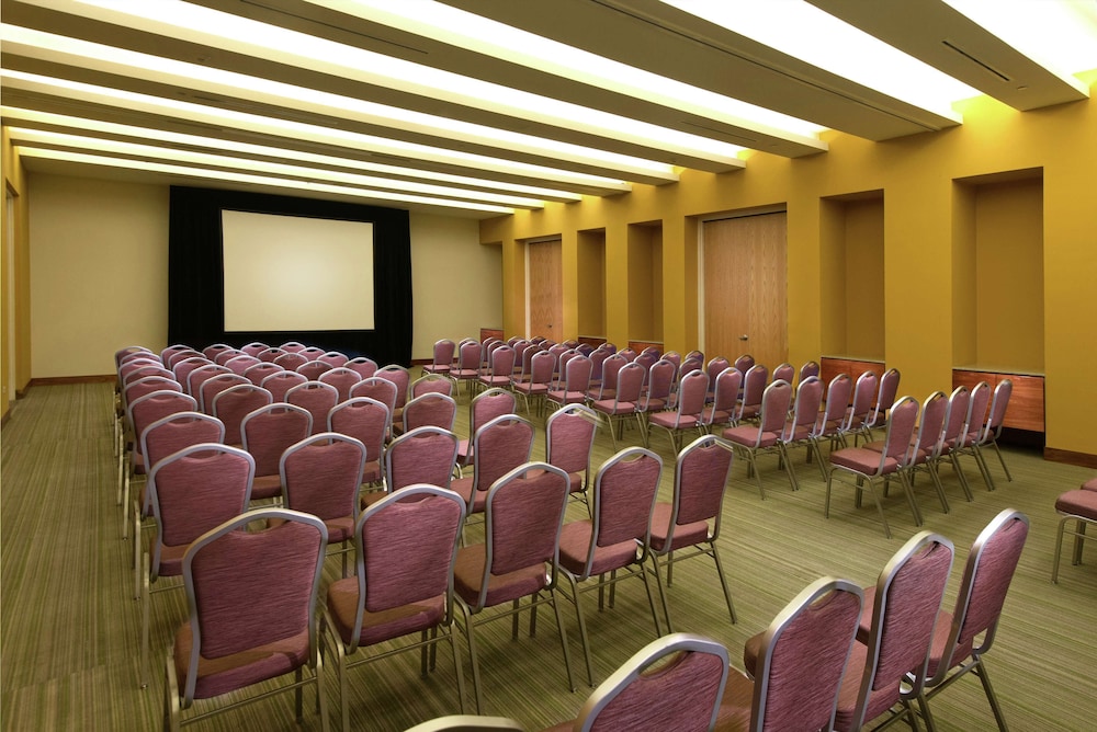 Hilton Garden Inn Monterrey Airport 25/30