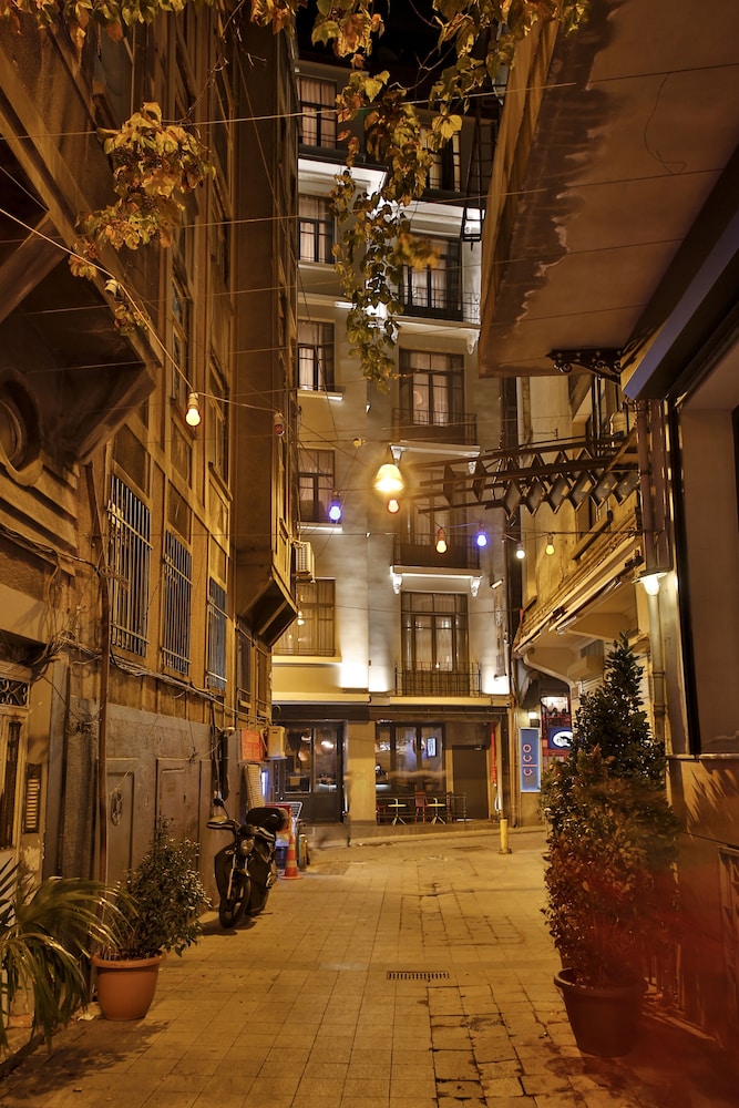 Hotel The Public Istanbul 5/75