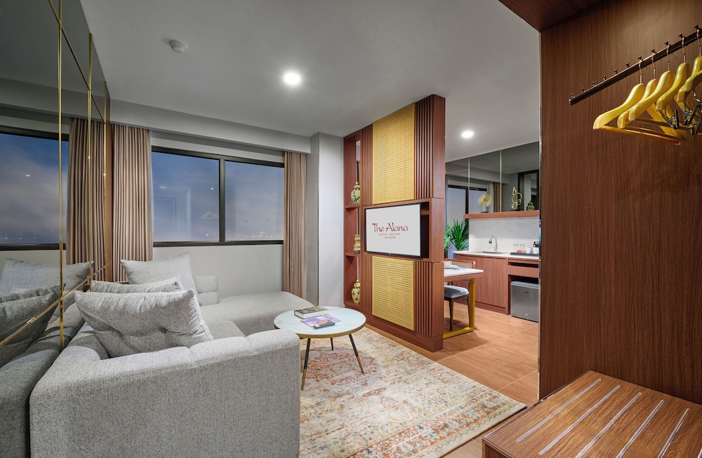 The Alana Hotel and Convention Center Malang 18/36