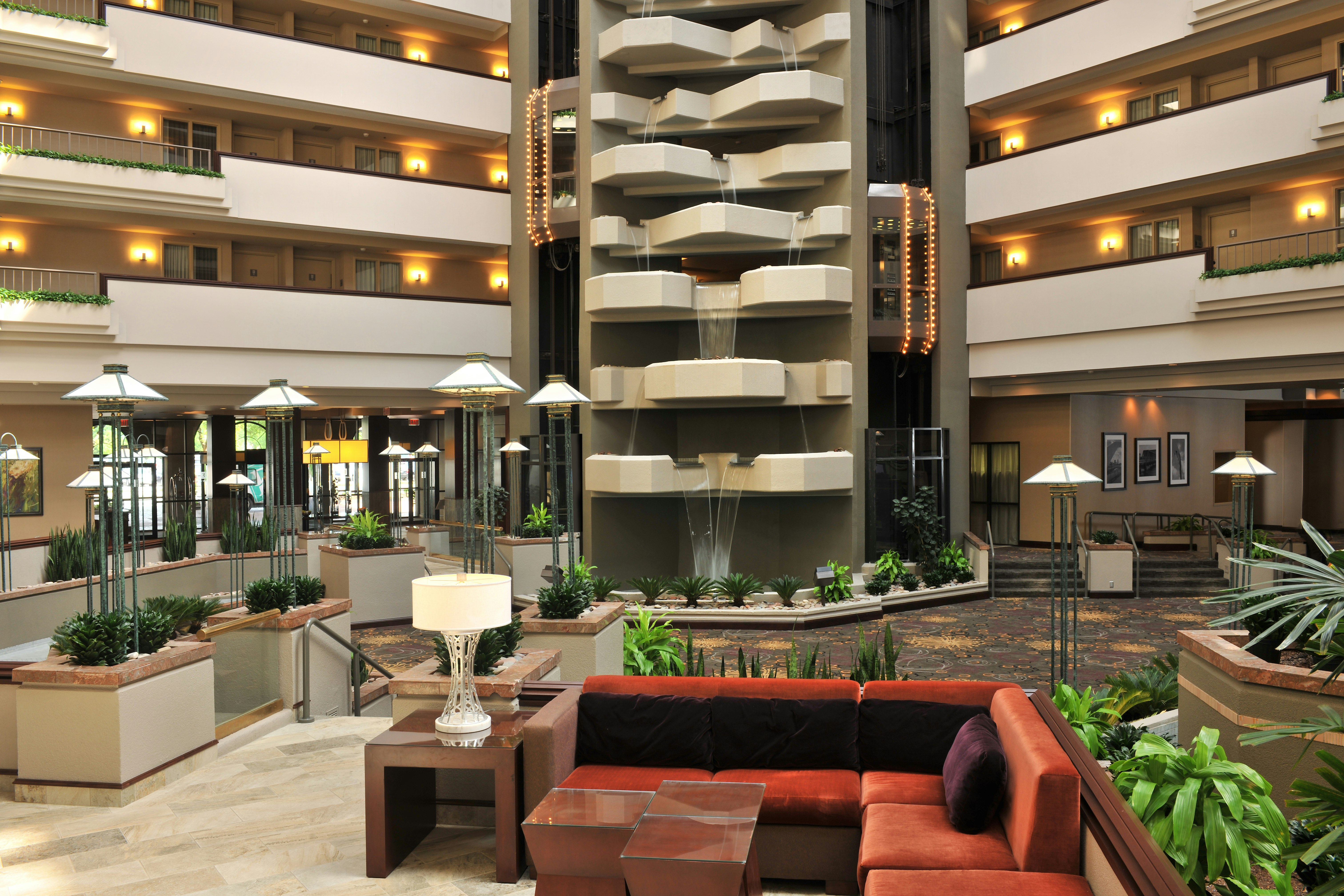 Embassy Suites Des Moines Ia 20/39