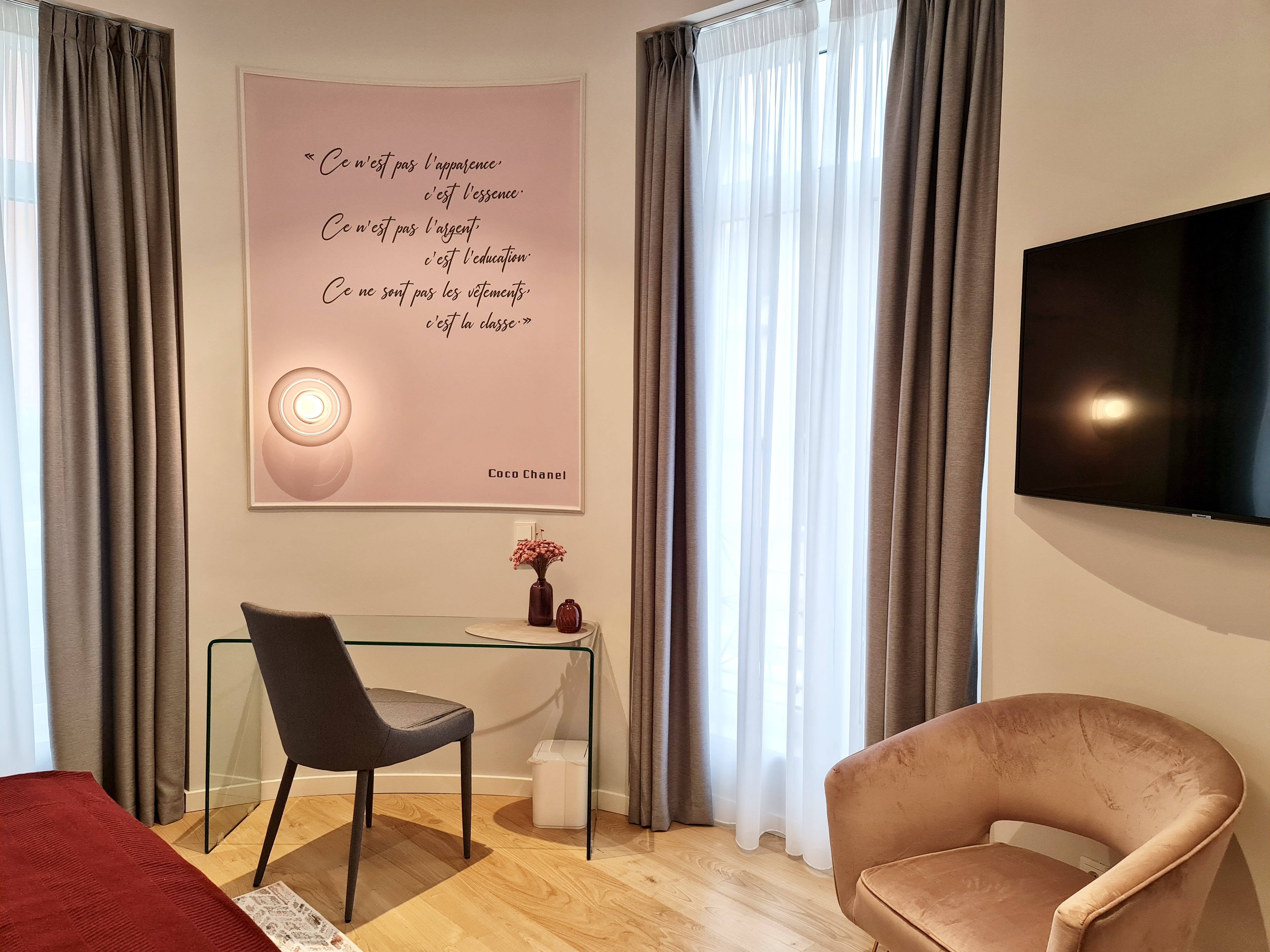 Sol Boutique hotel 44/63