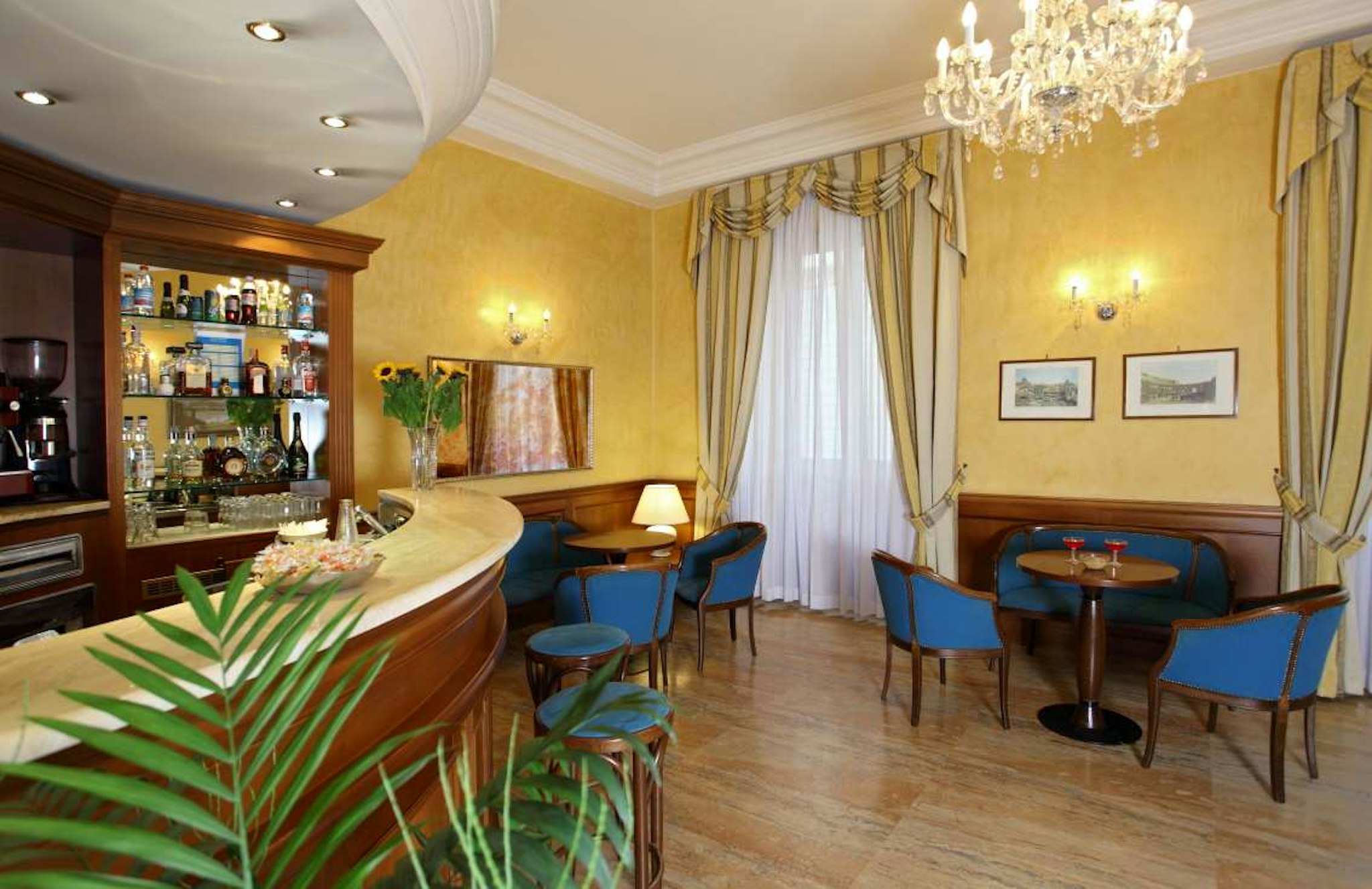 Hotel Montecarlo Roma 40/48