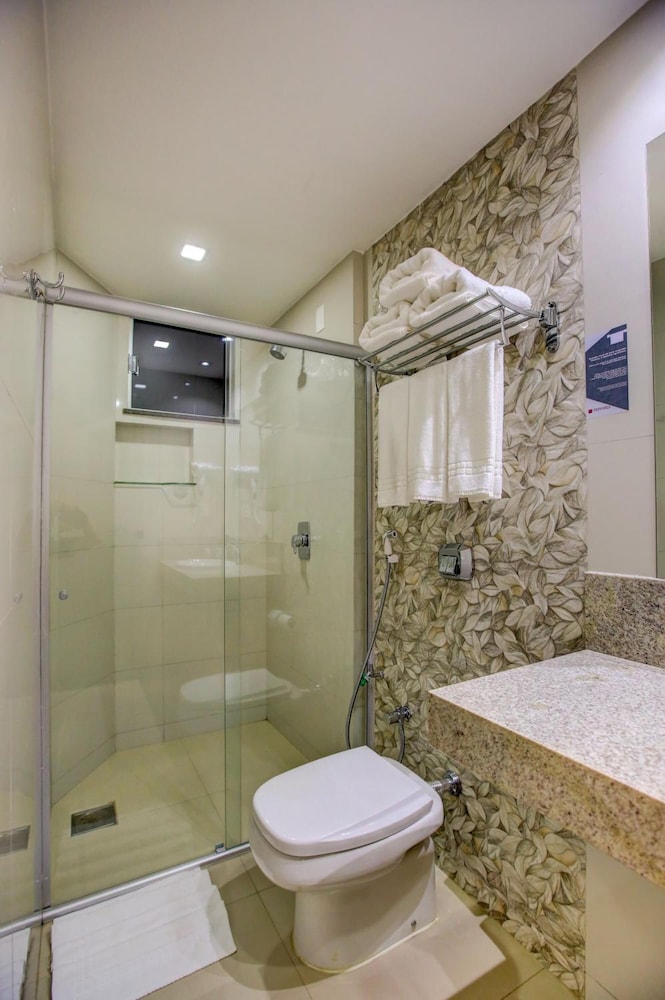 Novares Hotel 53/54