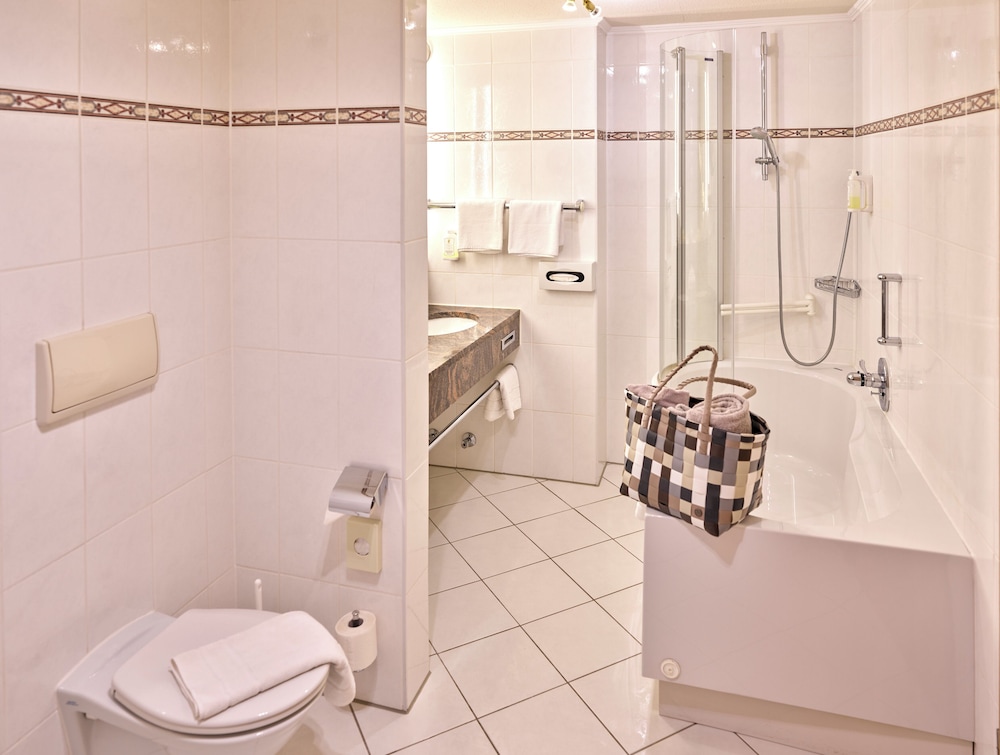 Parkhotel Bad Griesbach 49/50