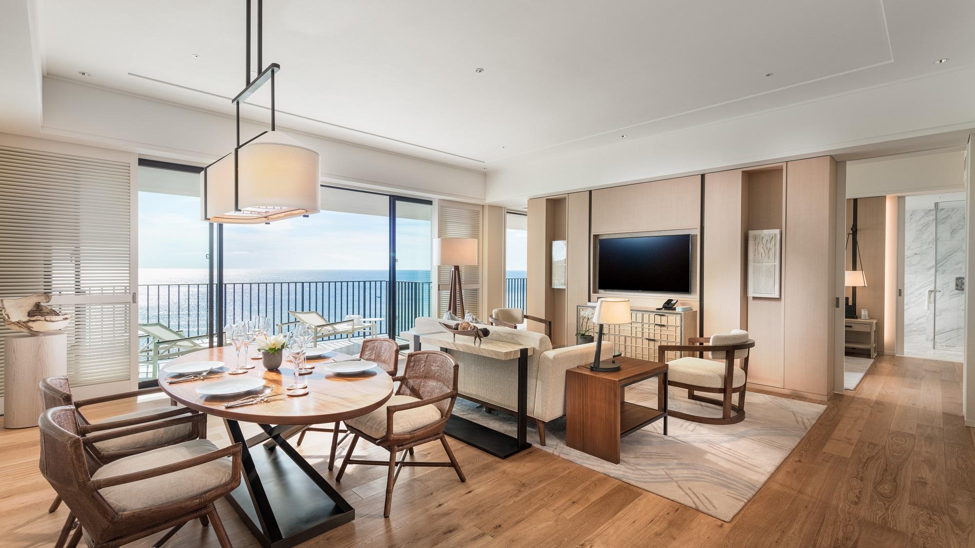 Coral, Suite, King Bed, Ocean View