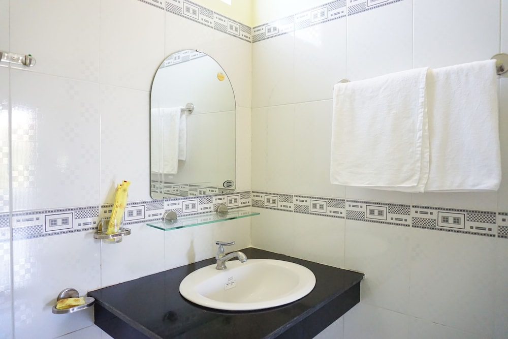 Cat Tien Guesthouse 11/61