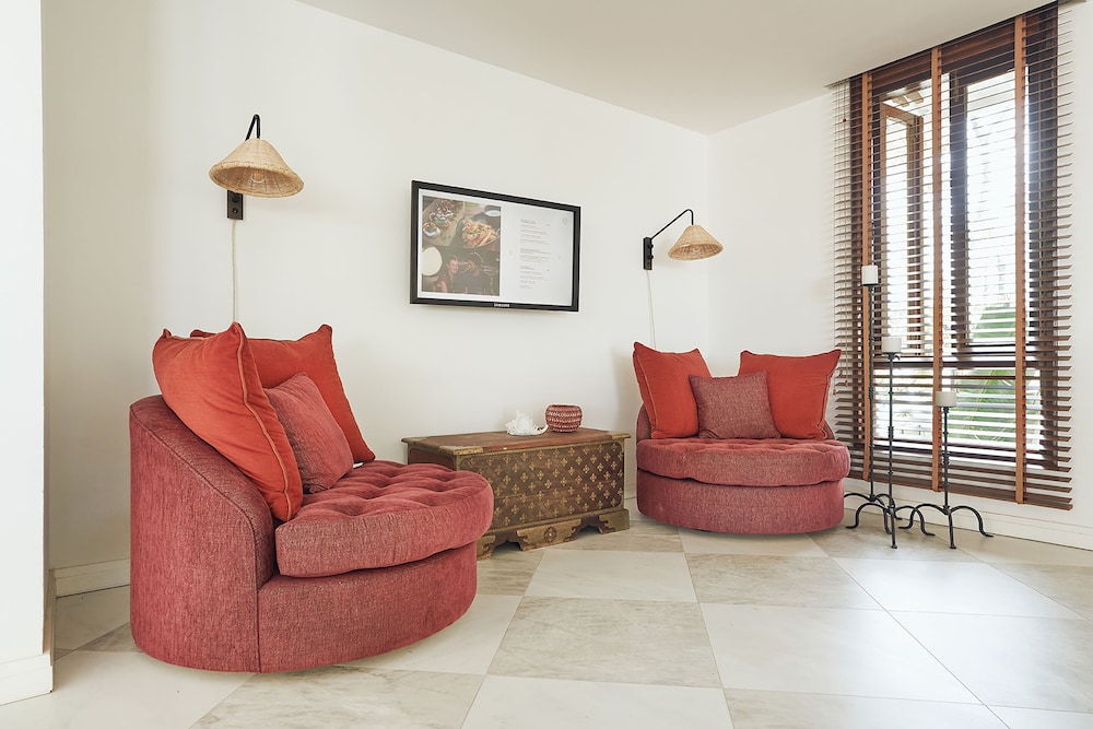 Paradise Cove Boutique Hotel - Adults Only 45/69