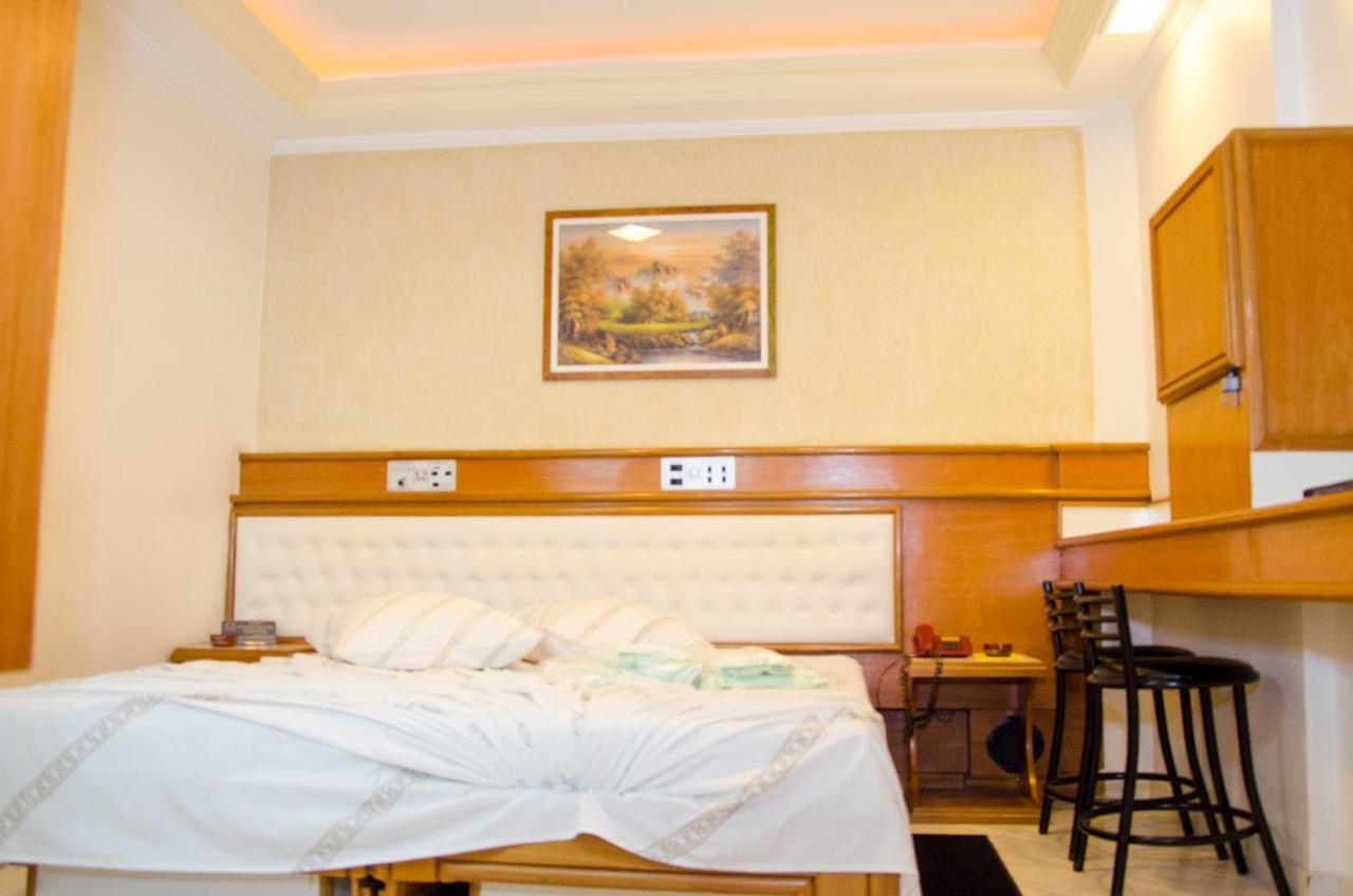 Omega Palace Hotel 19/44