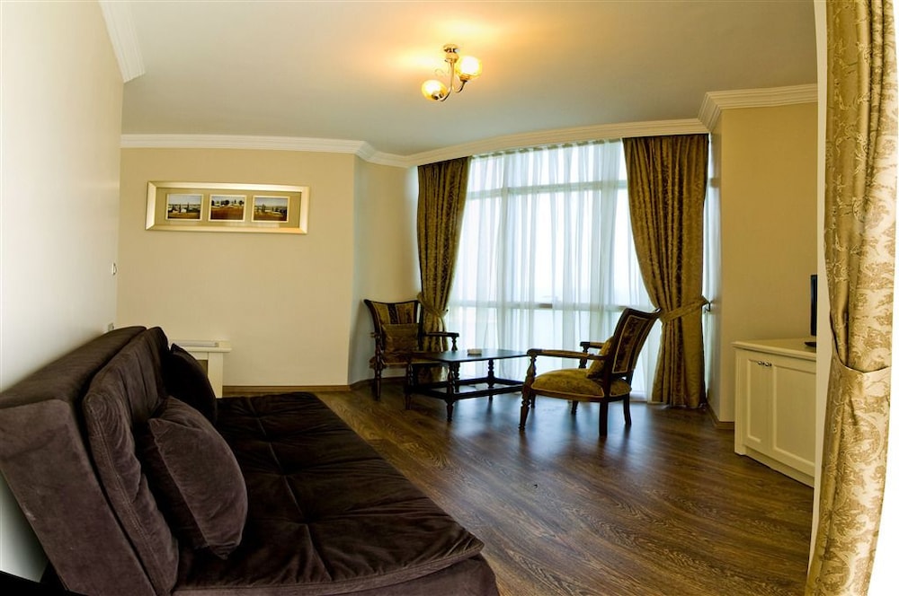 Royal Sebaste Hotel 24/42