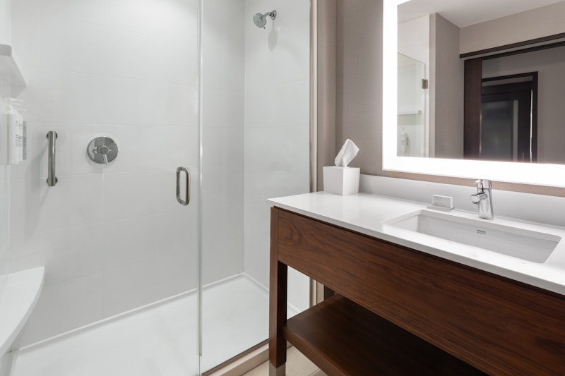 Hampton Inn By Hilton Nashville Airport Century Place 42/42