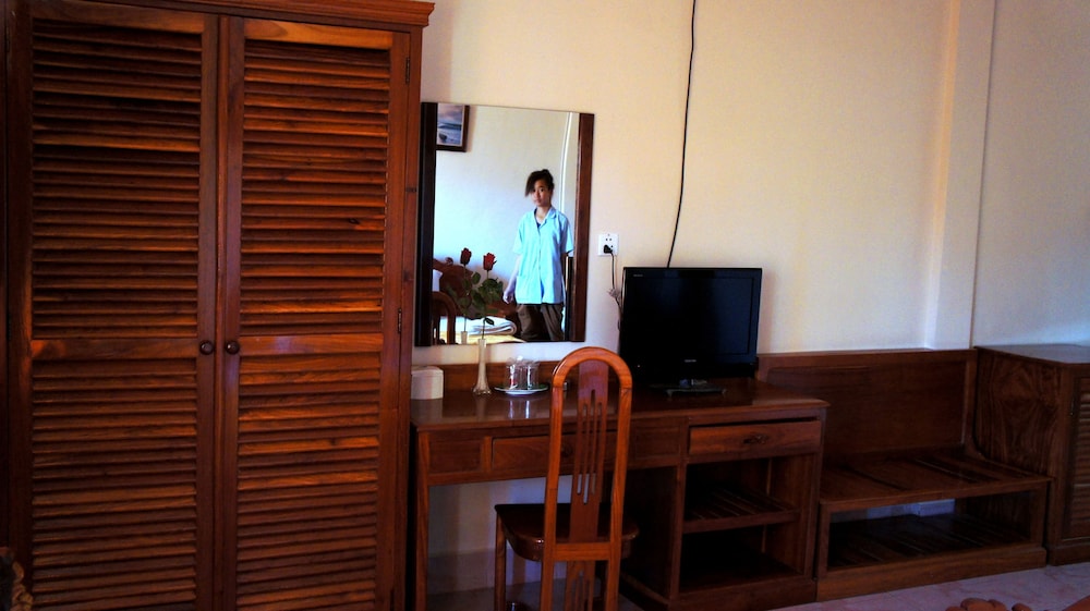 Star Hotel 44/46