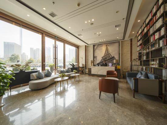 Xiangjiangwan International Hotel 45/55