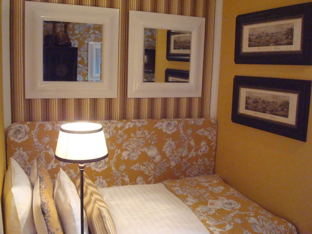 Hotel Sir And Lady Astor 31/35