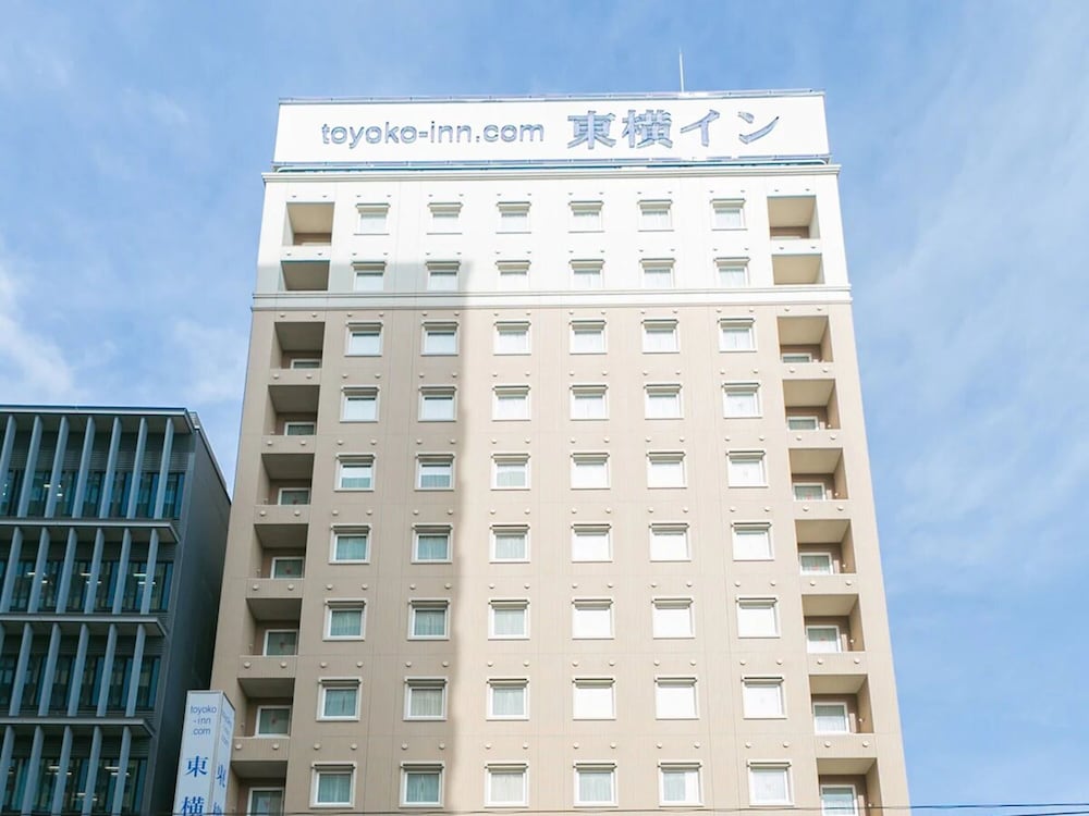 Toyoko Inn Kagoshima-chuo-eki Higashi-guchi 2/56