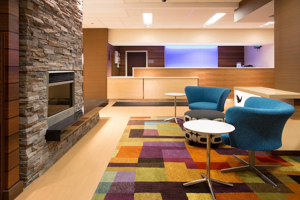 Fairfield Inn Suites Boston Milford 14/24