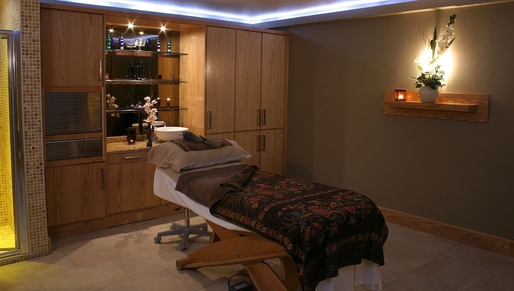 Amber Springs Hotel Health Spa 22/50