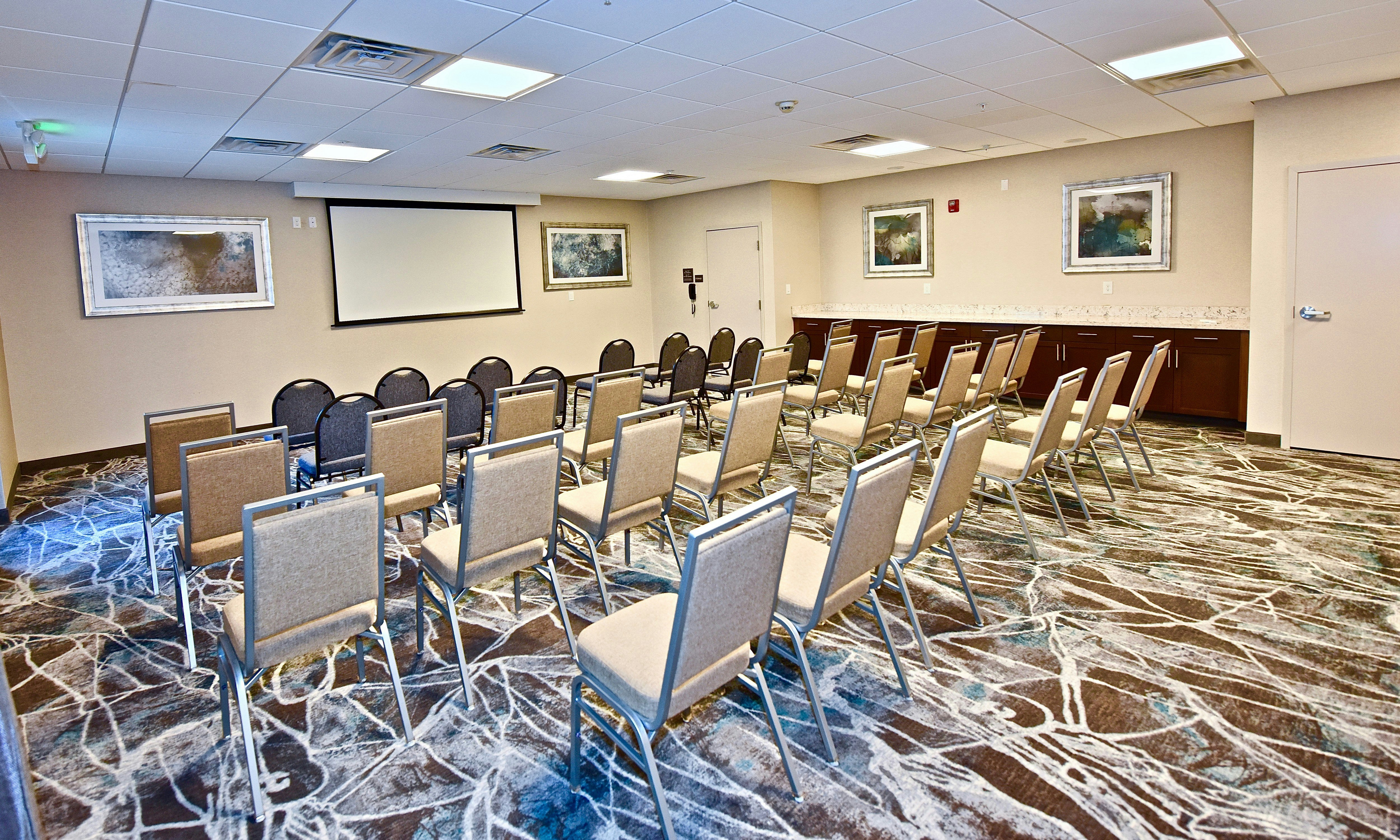 Hampton Inn Kirksville 60/62