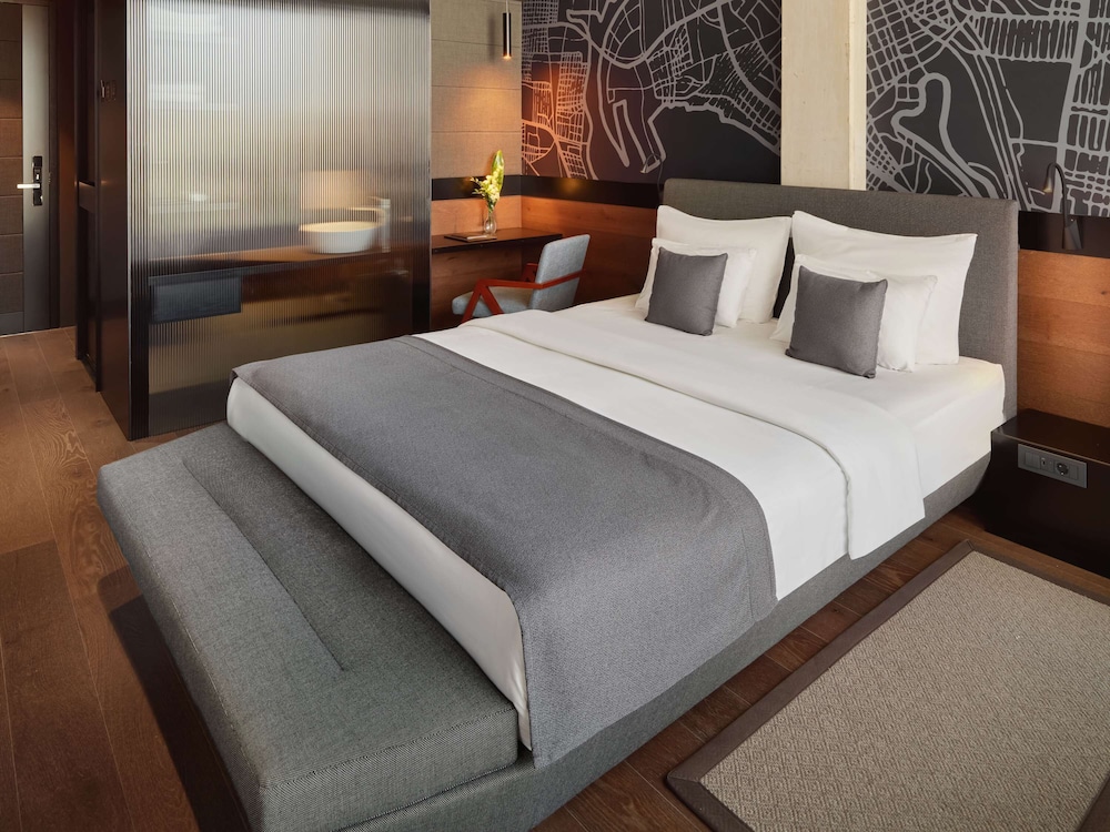 Movenpick Zagreb 18/50