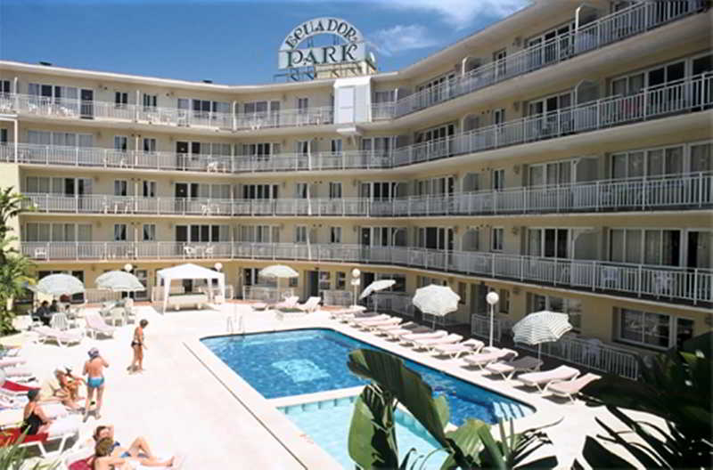 Ecuador Park Apartments in TORREMOLINOS